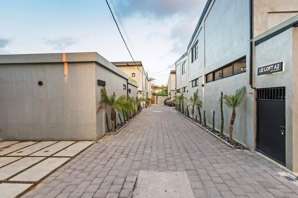 Manresa Villa Bali 4 Canggu Екстериор снимка