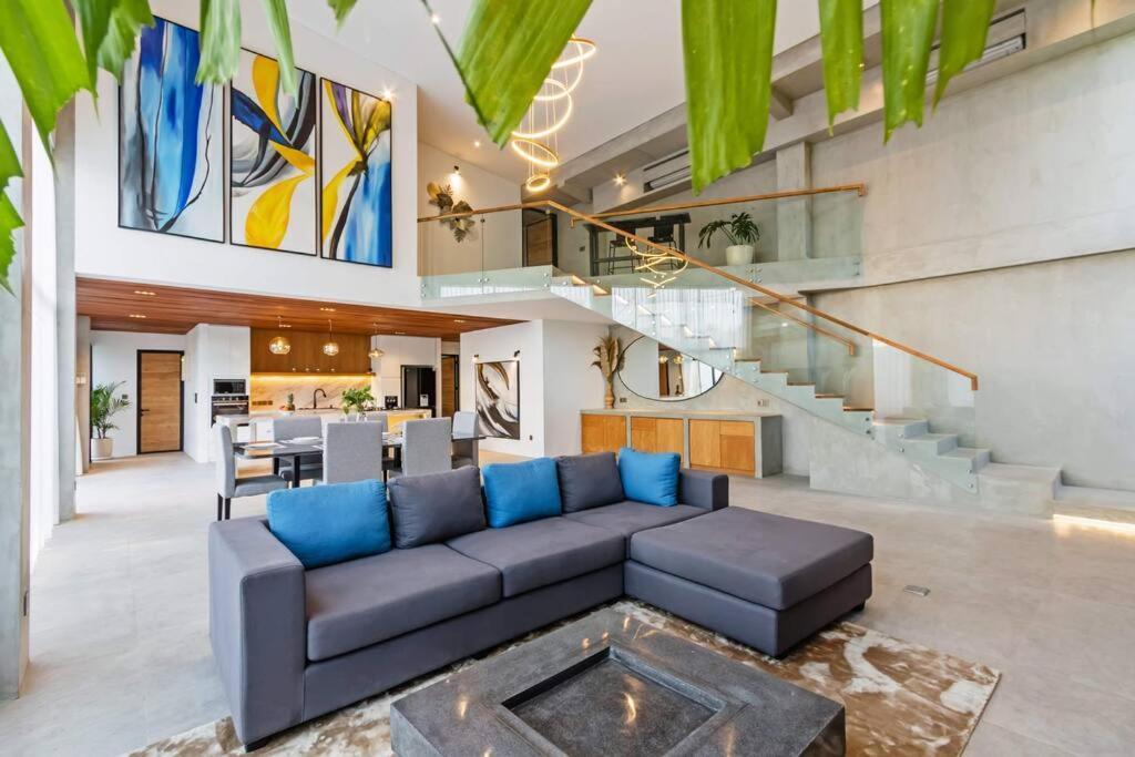 Manresa Villa Bali 4 Canggu Екстериор снимка